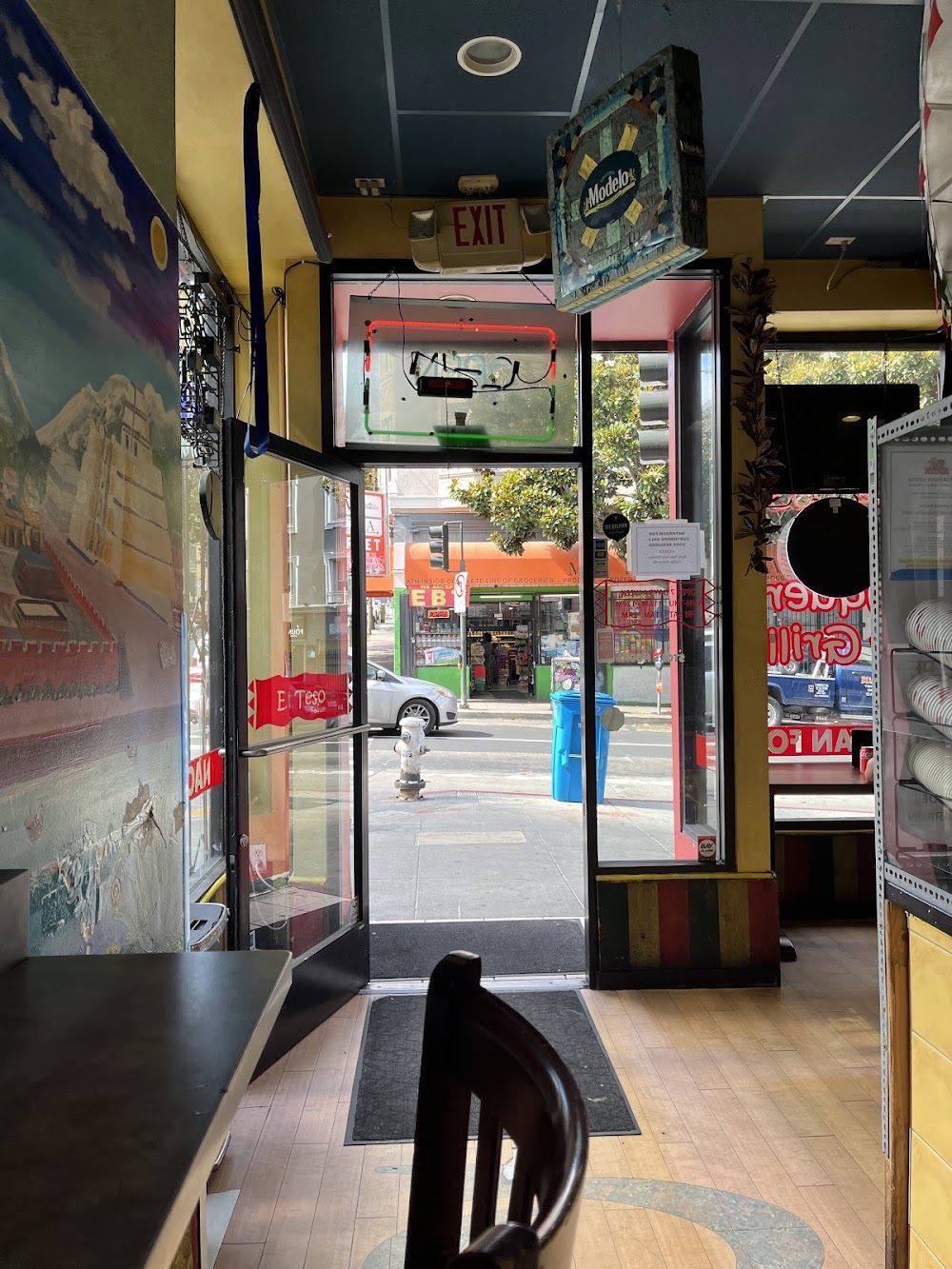 El Tesoro Taqueria & Grill