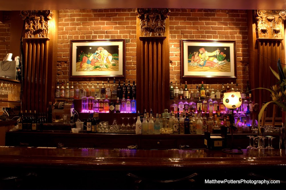 New Delhi Restaurant & Bar